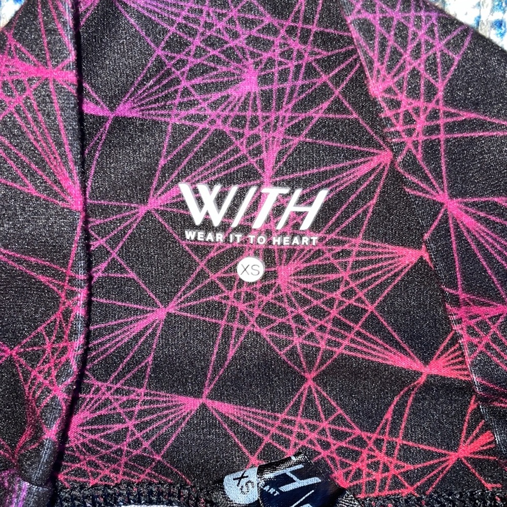 WITH Wear It To Heart x Peloton Pride 2020 Leggings SZ XS EUC - Picture 2 of 4